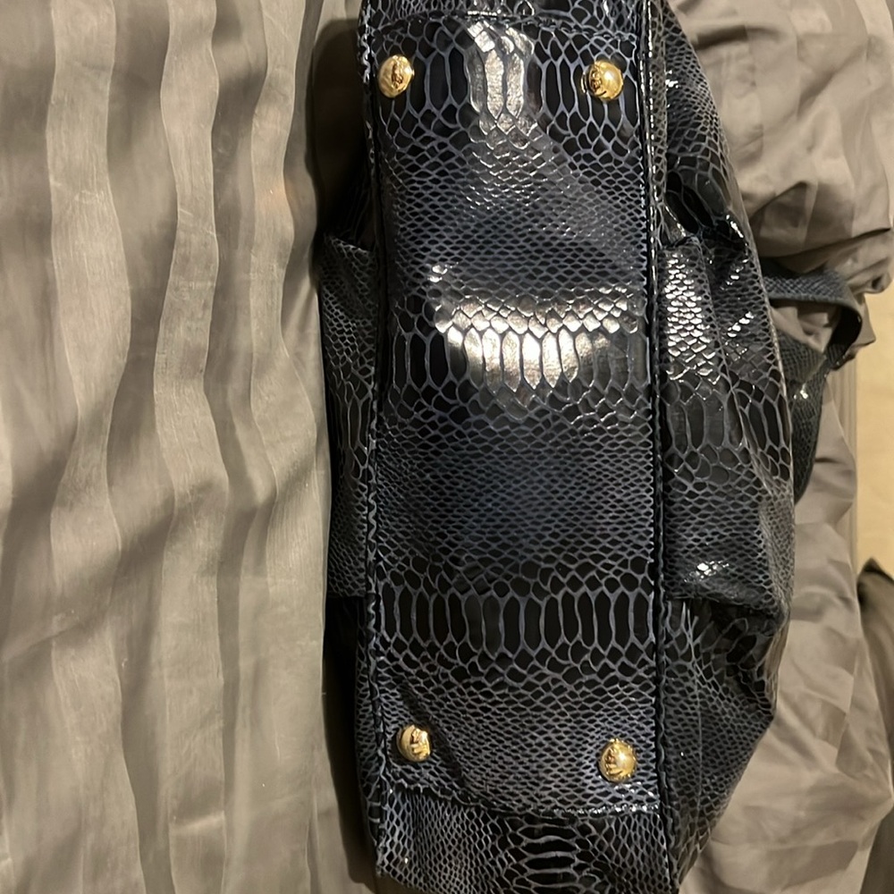 MK simulated snakeskin - Picture 4 of 5